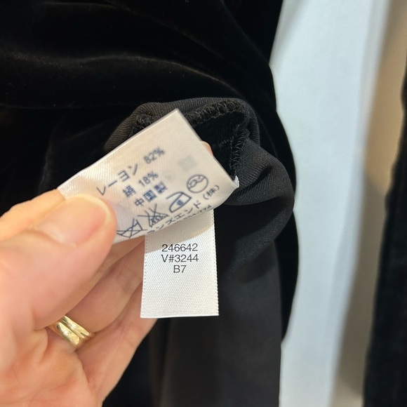 Lands' End Silk Blend Velvet Tunic Top Womens Sz L Black Beaded V Neck Pullover - Picture 10 of 10